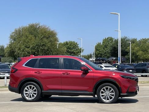 Used 2024 Honda CR-V EX image 3