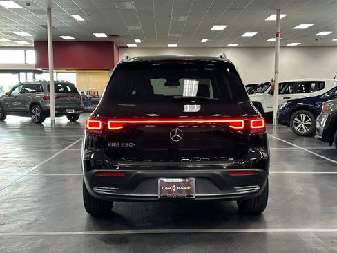 Used 2023 Mercedes-Benz EQB 250+ image 6