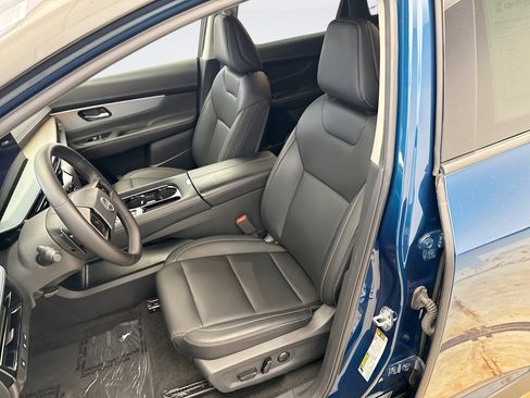 Used 2025 Nissan Murano SL AWD/4WD image 11