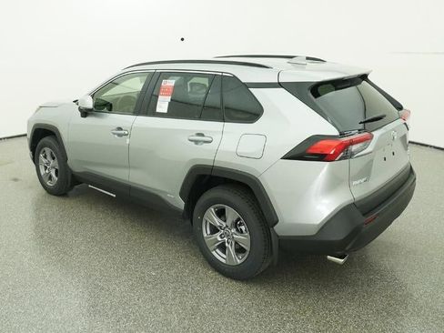 New 2025 Toyota RAV4 XLE image 27