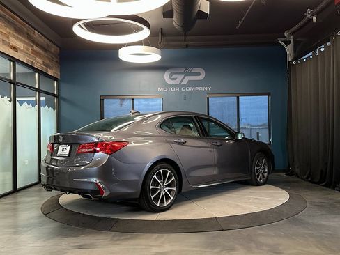Used 2018 Acura TLX w/ Technology Package AWD/4WD image 3