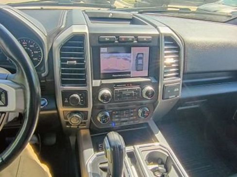Used 2020 Ford F150 Platinum w/ Equipment Group 701A Luxury AWD/4WD image 3