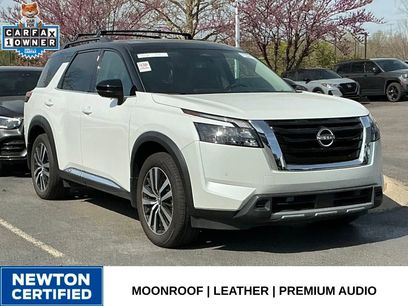 Used 2025 Nissan Pathfinder Platinum