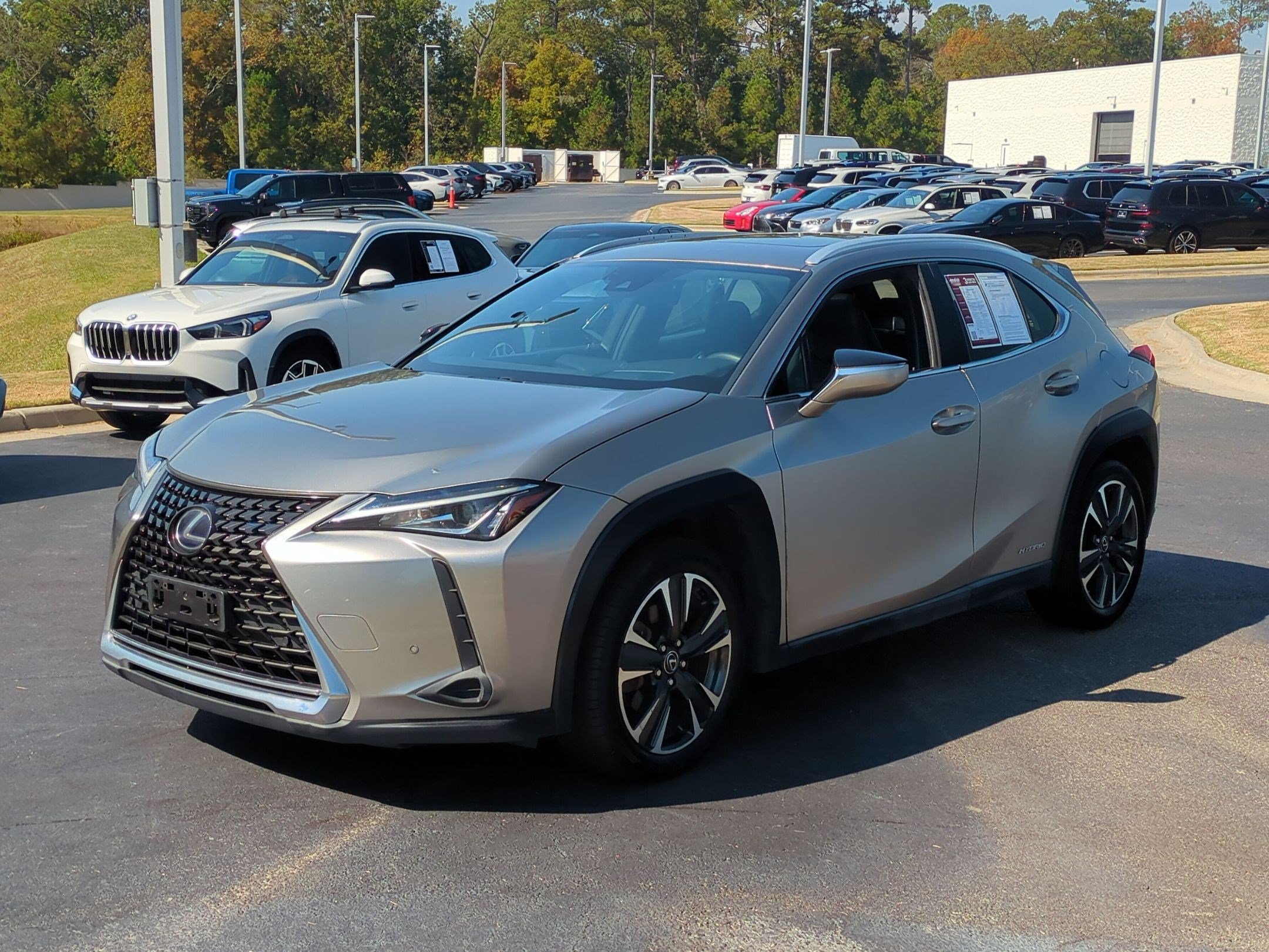 Used 2020 Lexus UX 250h w/ Premium Package AWD/4WD image 5