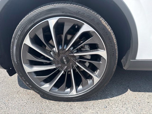 Used 2021 Lincoln Aviator Reserve w/ Equipment Group 202A AWD/4WD image 4