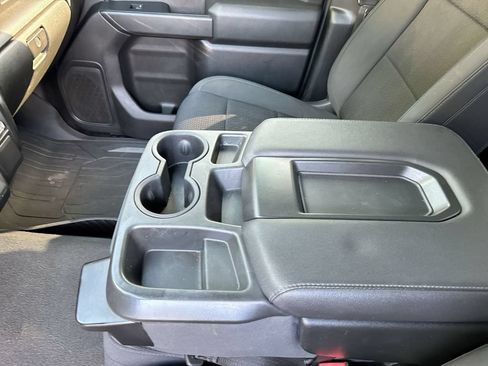Used 2022 Chevrolet Silverado 1500 Custom RWD image 24