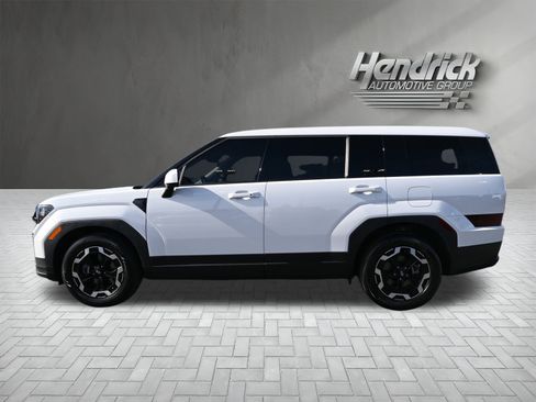 Used 2024 Hyundai Santa Fe SE image 7