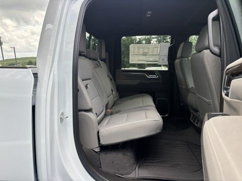 New 2026 GMC Sierra 2500 SLE w/ SLE Value Package; AWD/4WD image 41
