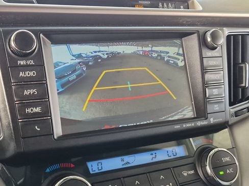 Certified 2018 Toyota RAV4 XLE AWD/4WD image 22