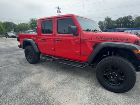 Used 2023 Jeep Gladiator Mojave w/ LED Lighting Group AWD/4WD image 2