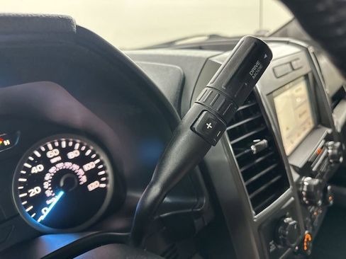 Used 2018 Ford F150 XLT w/ Equipment Group 302A Luxury image 38