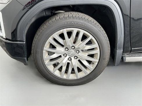 Used 2019 GMC Sierra 1500 Denali w/ Denali Ultimate Package image 10