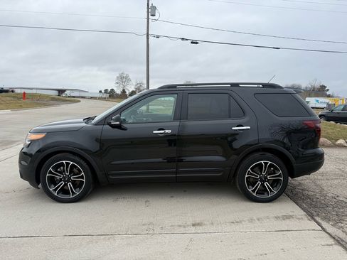 Used 2014 Ford Explorer Sport w/ Equipment Group 401A image 8