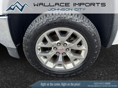 Used 2017 GMC Sierra 1500 SLT w/ SLT Premium Package AWD/4WD image 9