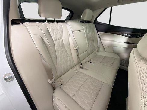 Used 2022 Buick Envision Avenir w/ Technology Package II FWD image 25