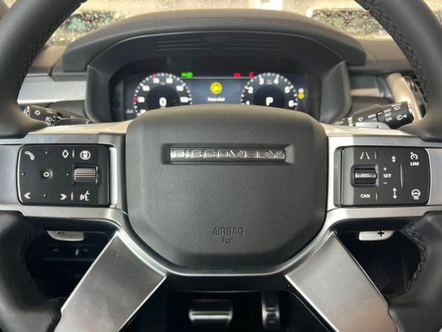 New 2026 Land Rover Discovery Limited Edition AWD/4WD image 15