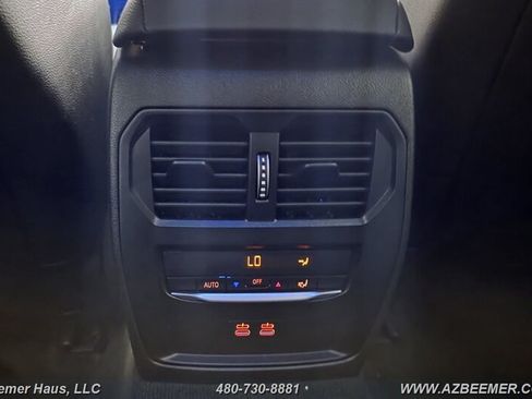Used 2025 BMW 330i Sedan w/ M Sport Package RWD image 38