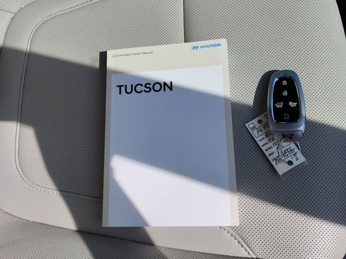 Used 2023 Hyundai Tucson SEL w/ Convenience Package AWD/4WD image 38