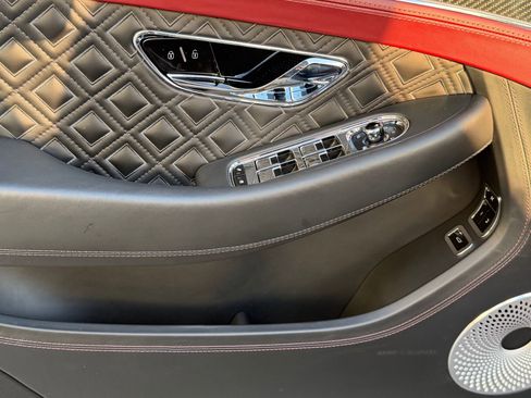 Certified 2024 Bentley Continental GT image 36
