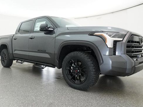 New 2026 Toyota Tundra SR5 AWD/4WD image 16