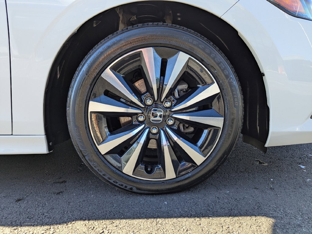 Used 2024 Honda Civic EX image 47