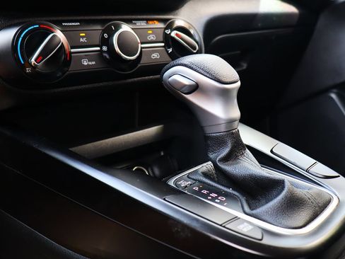 Used 2022 Kia Soul LX w/ Technology Package FWD image 49