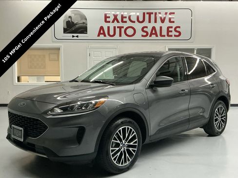 Used 2022 Ford Escape SE w/ Convenience Package image 1