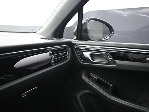Used 2020 Porsche Macan S AWD/4WD image 10