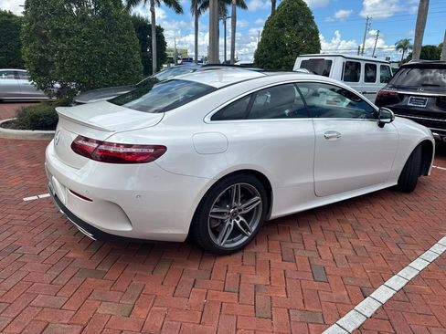Used 2018 Mercedes-Benz E 400 Coupe image 4