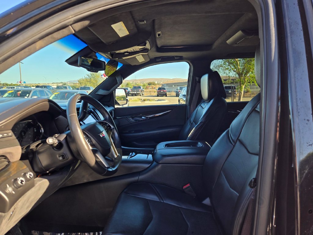 Used 2016 Cadillac Escalade ESV Platinum AWD/4WD image 34