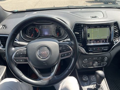 Used 2021 Jeep Cherokee High Altitude AWD/4WD image 13