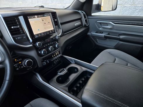 Used 2022 RAM 1500 Big Horn AWD/4WD image 24