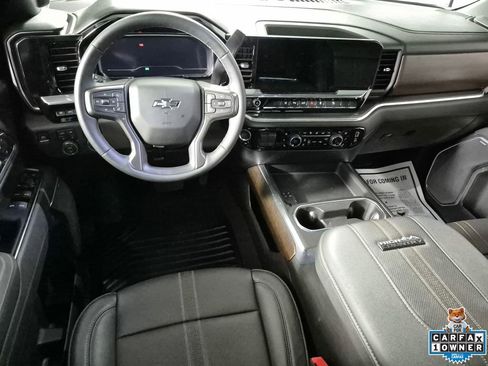 Certified 2025 Chevrolet Silverado 2500 High Country w/ Midnight Edition image 10