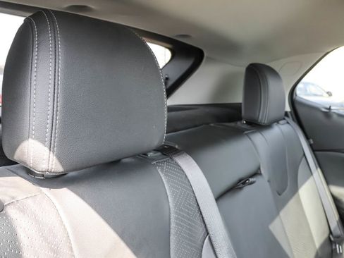 Used 2021 Buick Encore GX Essence w/ Experience Buick Package image 36