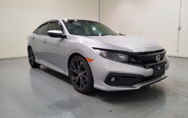 Used 2020 Honda Civic Sport image 2