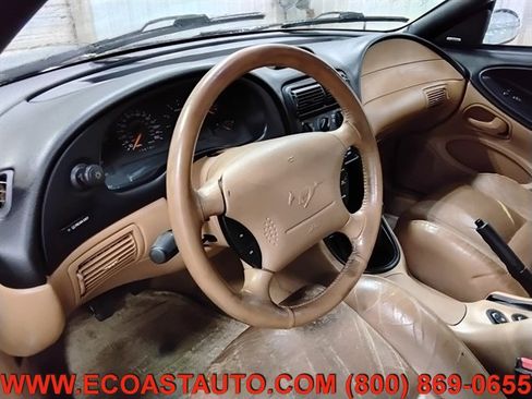 Used 1996 Ford Mustang GT RWD image 11