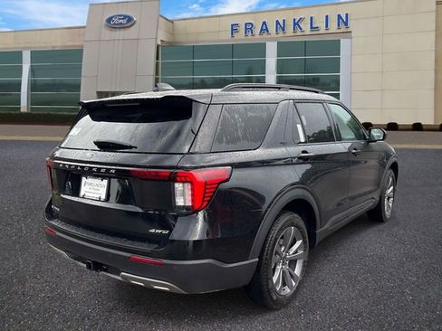 New 2026 Ford Explorer Active w/ Active Comfort Package AWD/4WD image 7