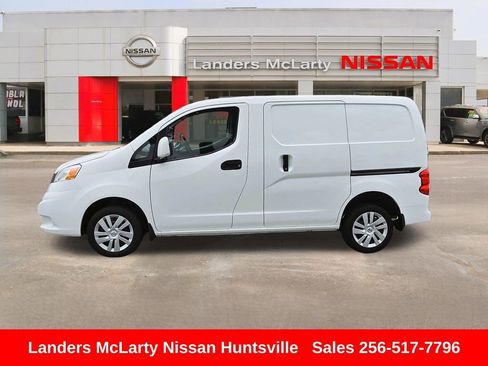 Used 2017 Nissan NV200 SV FWD image 8