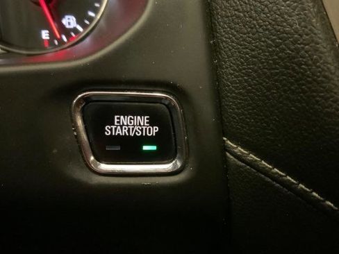 Used 2019 GMC Acadia Denali w/ Technology Package AWD/4WD image 24