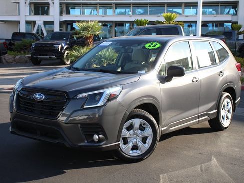 Used 2023 Subaru Forester AWD/4WD image 1