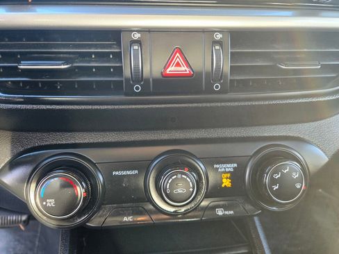 Used 2023 Kia Forte LXS image 18