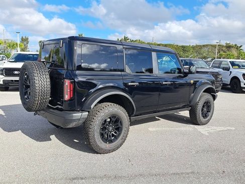 New 2026 Ford Bronco Badlands image 9