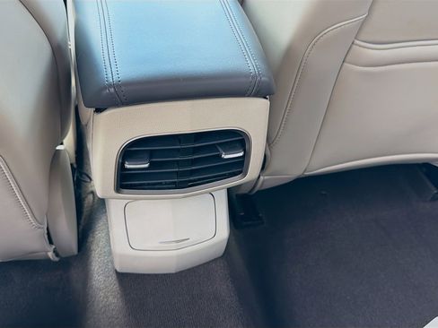 Used 2020 Lincoln MKZ FWD image 21