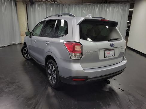 Used 2017 Subaru Forester 2.5i Premium w/ All-Weather Package AWD/4WD image 7