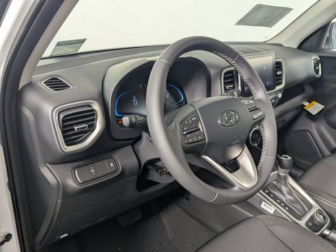 New 2026 Hyundai Venue SEL FWD image 11