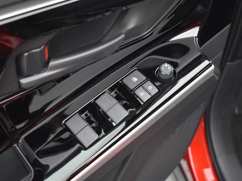 Certified 2025 Subaru Solterra Premium image 10