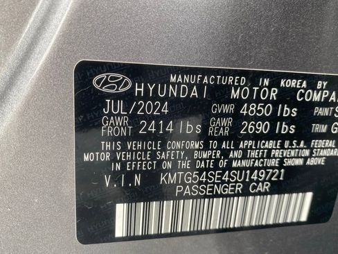 Used 2025 Genesis G70 3.3T Advanced w/ Sport Prestige Package image 22