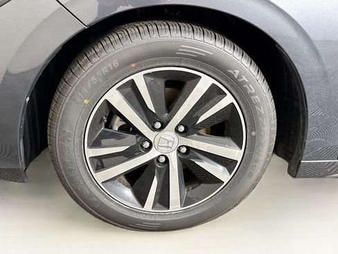 Used 2023 Honda Civic LX image 25