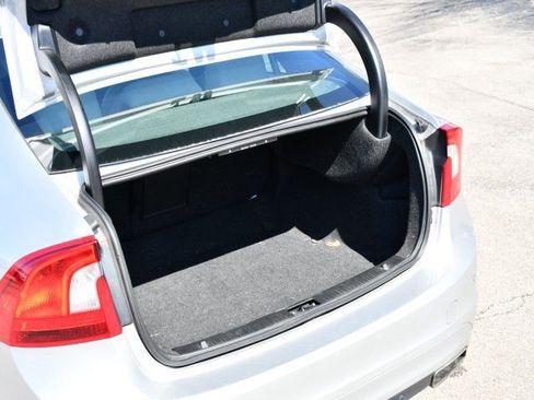 Used 2015 Volvo S60 T5 Premier image 22