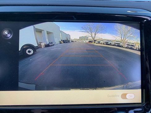 Used 2021 Chevrolet Bolt LT image 4